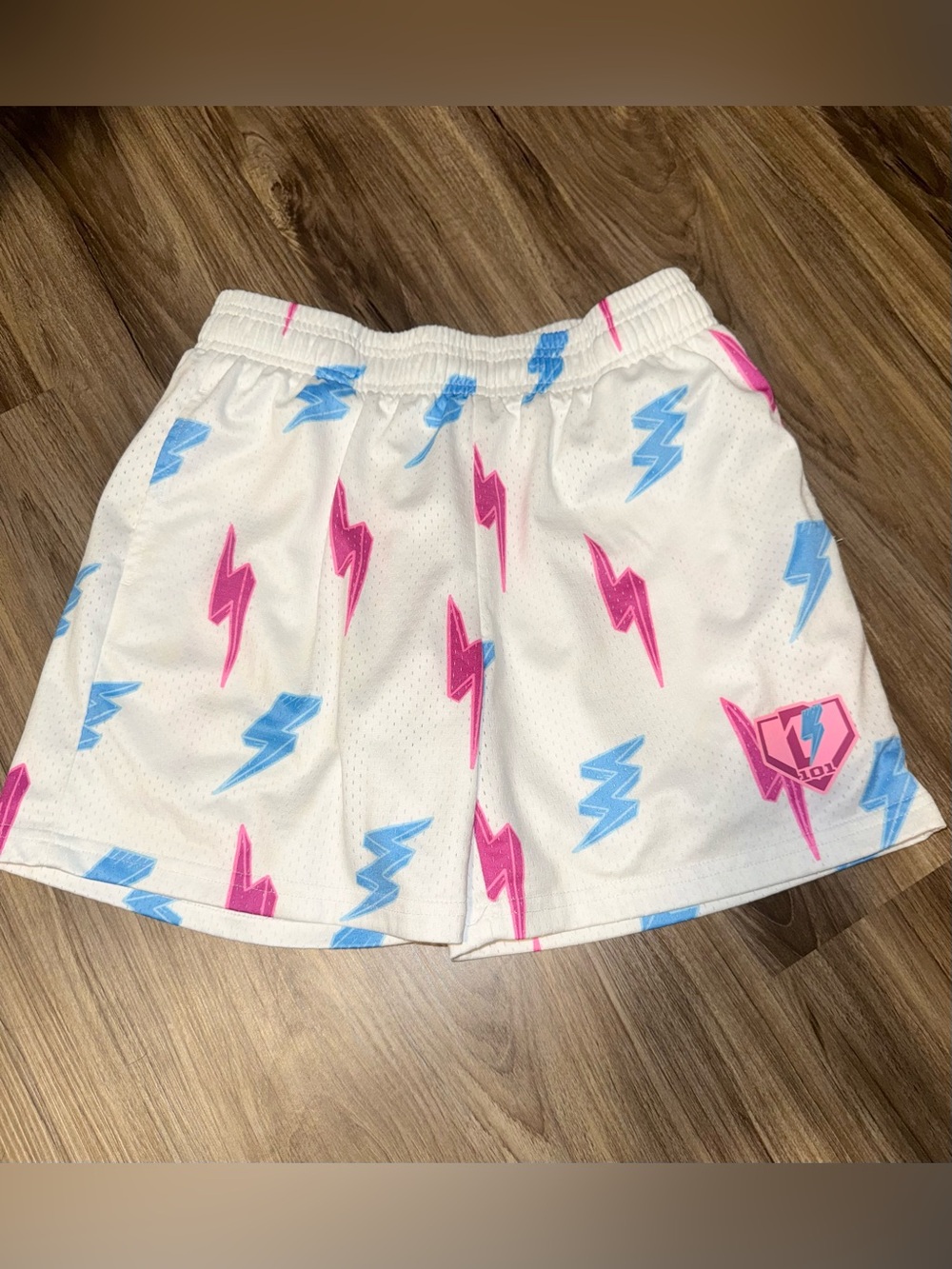 NWOT!! Rain Delay Baseball Lifestyle 101 shorts Size Youth Large